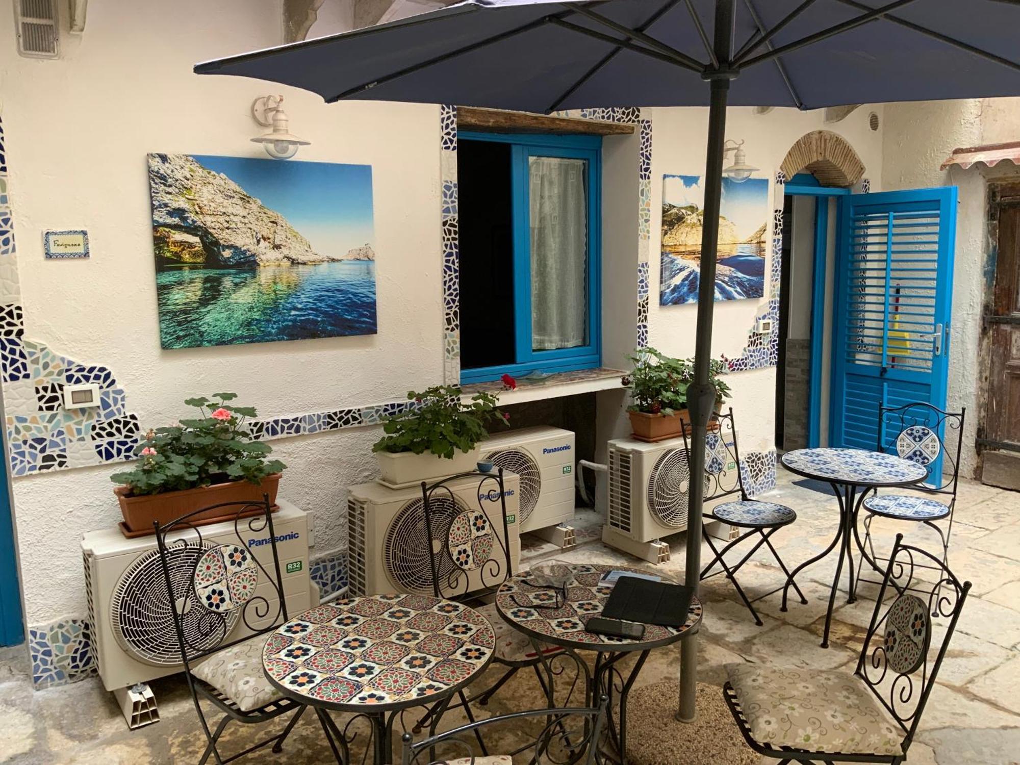 فندق Cortile Azzurro تراباني المظهر الخارجي الصورة